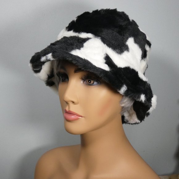 Cute! Stylish SOFT Warm Faux Fur Print Bucket Hat White with Black - Picture 8 of 11